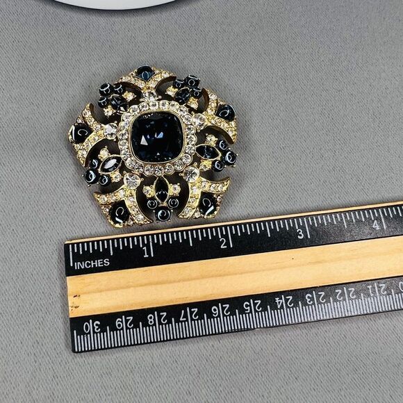 Huge JOAN RIVERS Vintage Gold Statement Brooch Midnight Blue Rhinestones 1213 - Picture 11 of 11